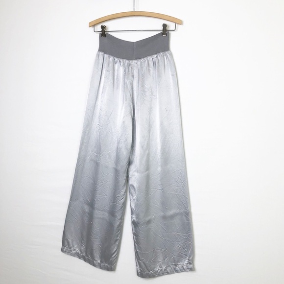 PJ Harlow Lola Gray satin lounge pants - Picture 4 of 8